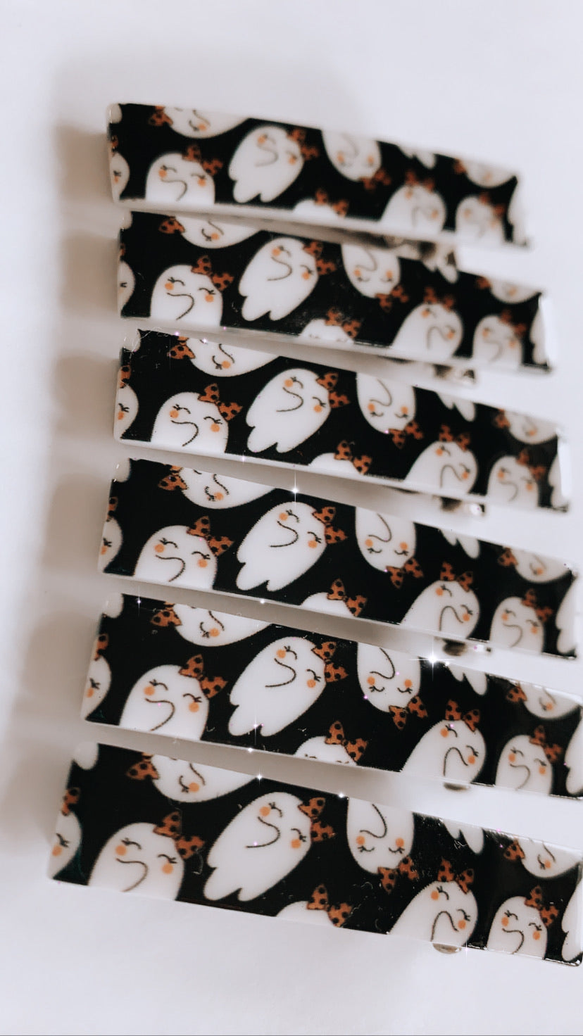 Girly Ghost Clip