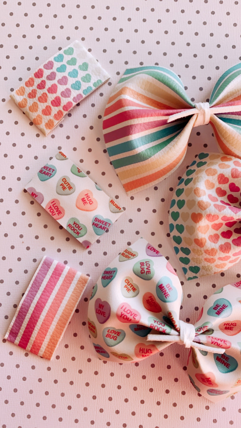 Convo heart set bows