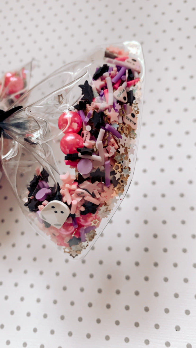 Oversized Spooky Love