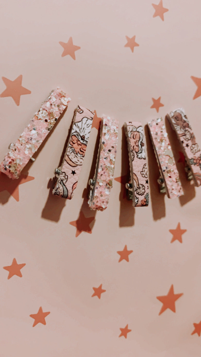 Doll clips