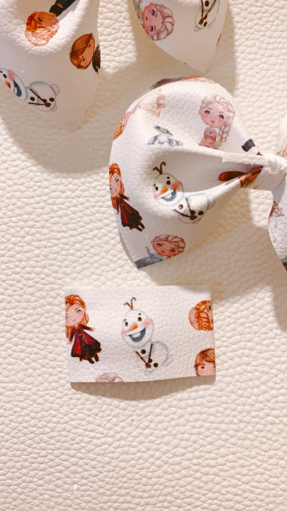 Frozen Adventures Snap Clip