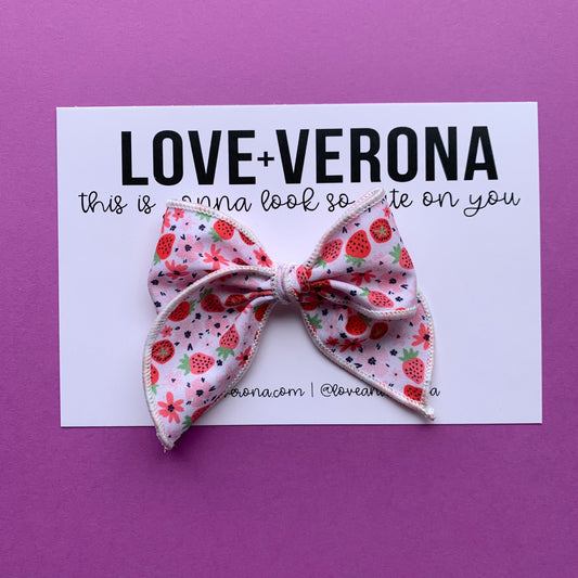 Strawberries Floral Mini