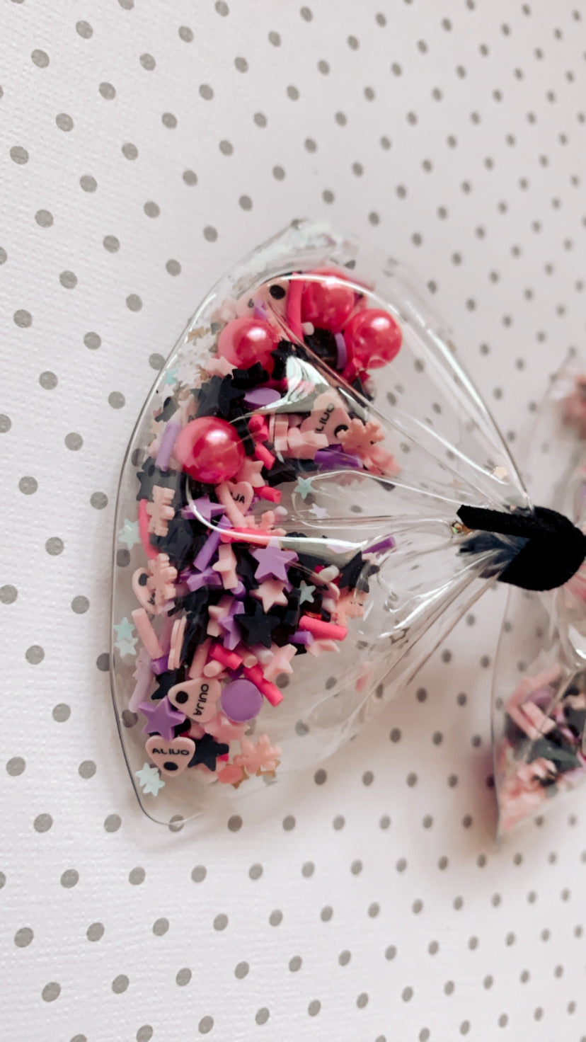 Oversized Spooky Love